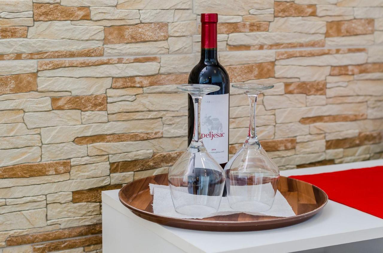 Apartment Vedrana *